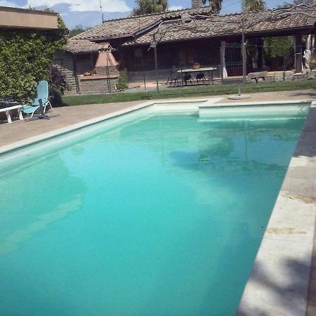The Lake Chalet Bracciano  Bagian luar foto