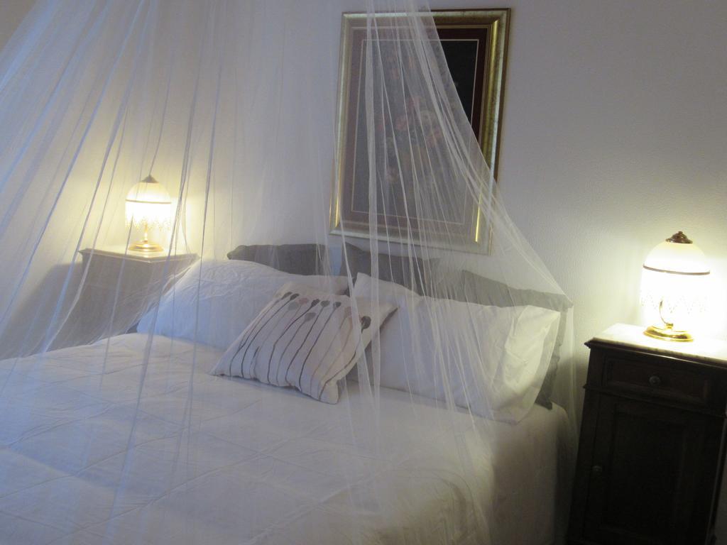 The Lake Chalet Bracciano  Bagian luar foto
