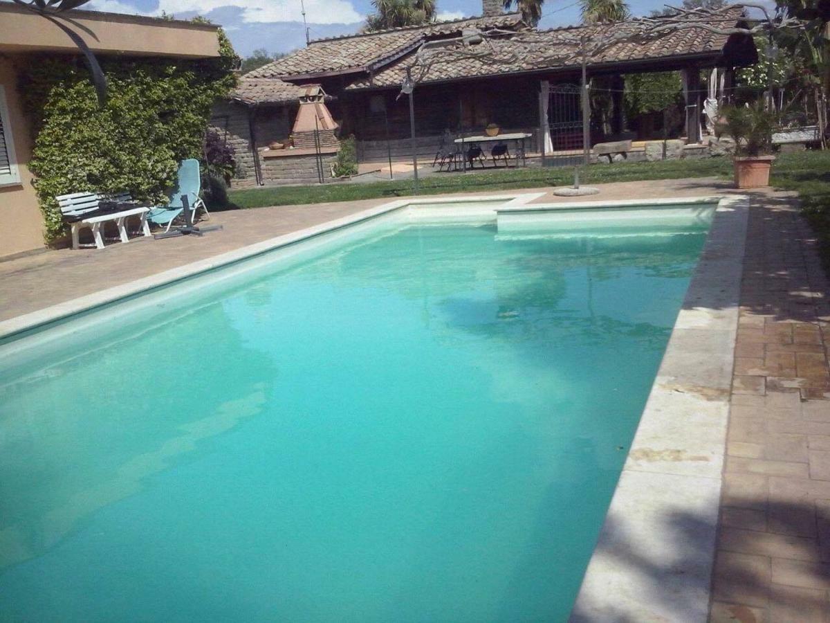 The Lake Chalet Bracciano  Bagian luar foto